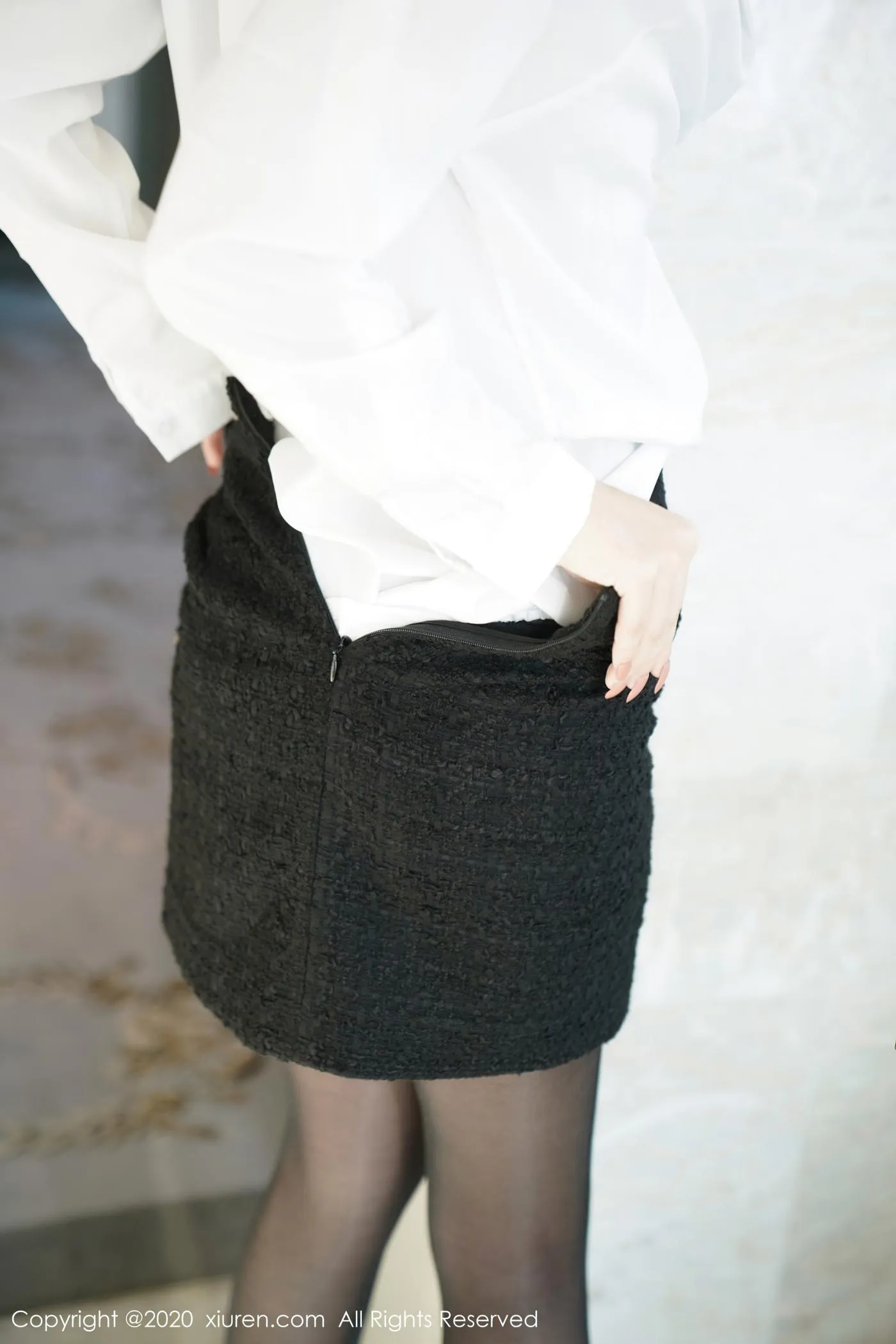 [XIUREN秀人网] 2020.10.26 No.2695 冯木木LRIS 职场ol制服 [78P]插图6